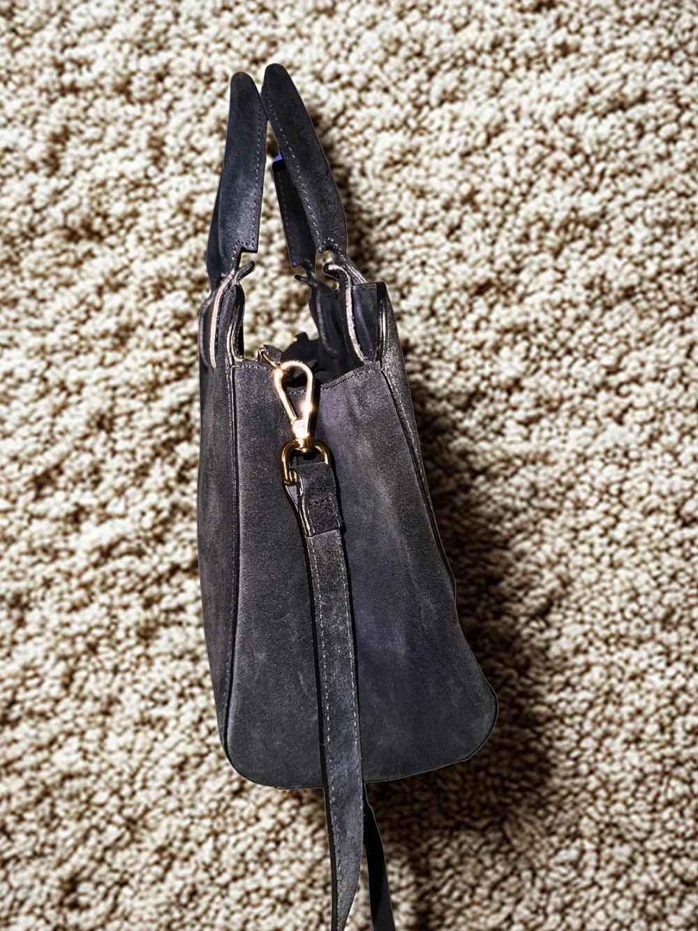 Made in Italy 🇮🇹 Navy Suede Handbag